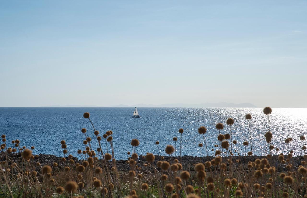 Pierre & Vacances Menorca Cala Blanes Cala'N Blanes  Екстериор снимка